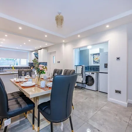 *ra75l* For Your Most Relaxed & Cosy + Free Parking + Free Fast Wifi * Leeds (West Yorkshire)