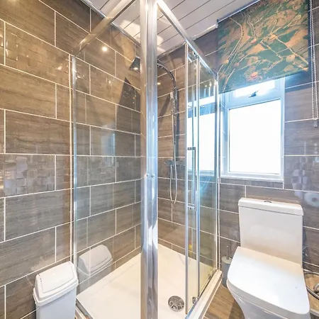 *ra75l* For Your Most Relaxed & Cosy + Free Parking + Free Fast Wifi * Homestay Leeds (West Yorkshire)
